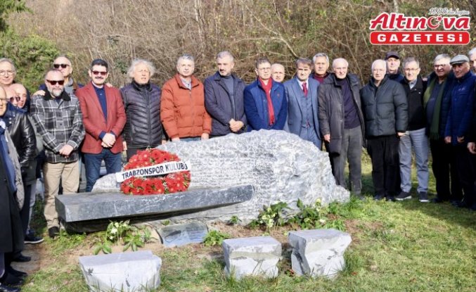Trabzonspor Kulübü eski başkanı Özkan Sümer, mezarı başında anıldı