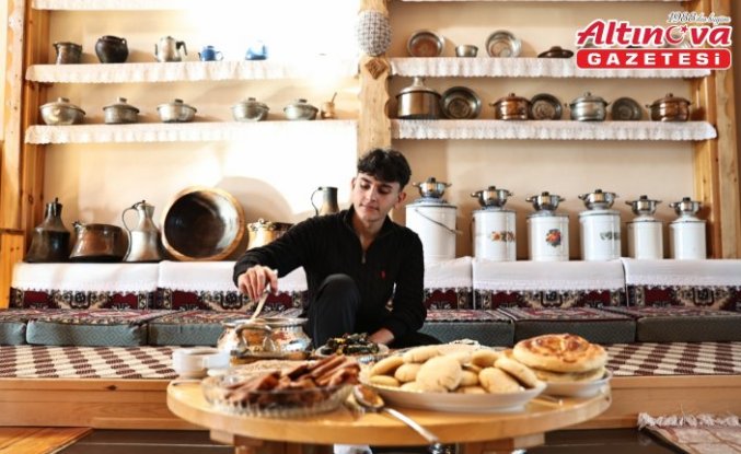 17 yaşındaki gencin anneanne ve babaannesinin tarifleriyle yaptığı yemekler ilgi görüyor
