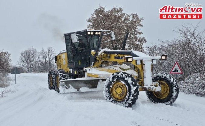 Amasya, Tokat, Sinop, Çorum ve Kastamonu'da kar nedeniyle 574 köy yolu ulaşıma kapandı
