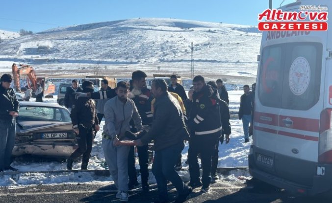 Bayburt'ta zincirleme trafik kazasında 7 kişi yaralandı