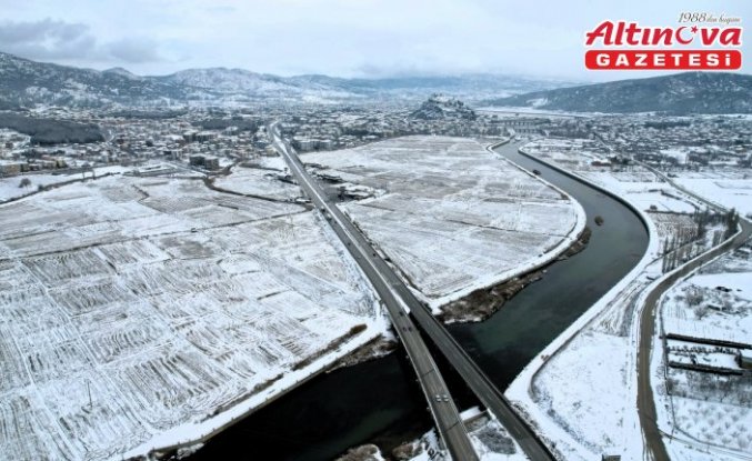 Çorum'da kar yağışı etkili oldu