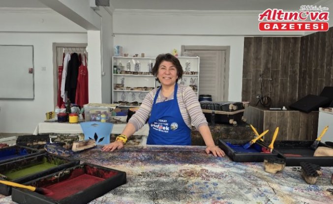 Geleneksel el yazması baskısını öğrenmek için Ankara'dan Tokat'taki kursa geldi