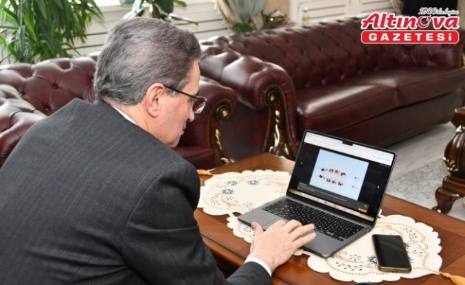 Gümüşhane Valisi Baruş, AA'nın “Yılın Kareleri“ oylamasına katıldı