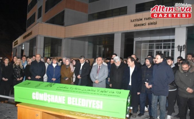 Gümüşhane'de evinde ölü bulunan akademisyen için tören düzenlendi