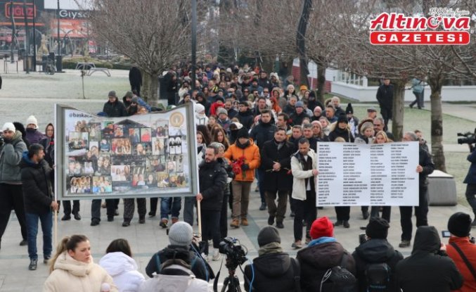 Kartalkaya'daki Grand Kartal Otel yangınında yaşamını yitirenler yürüyüşle anıldı