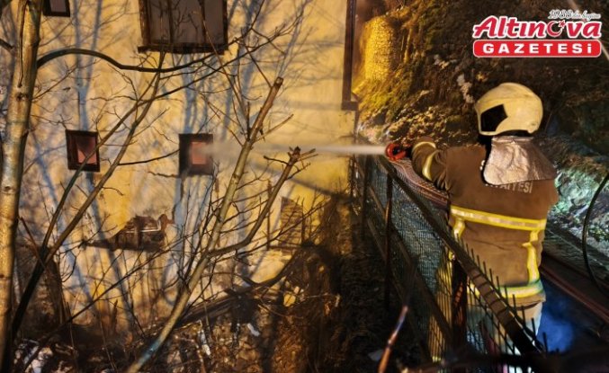 Safranbolu'da tarihi konak yandı