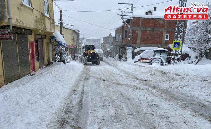 Salıpazarı Belediyesi ekipleri vatandaşların yardımına koştu
