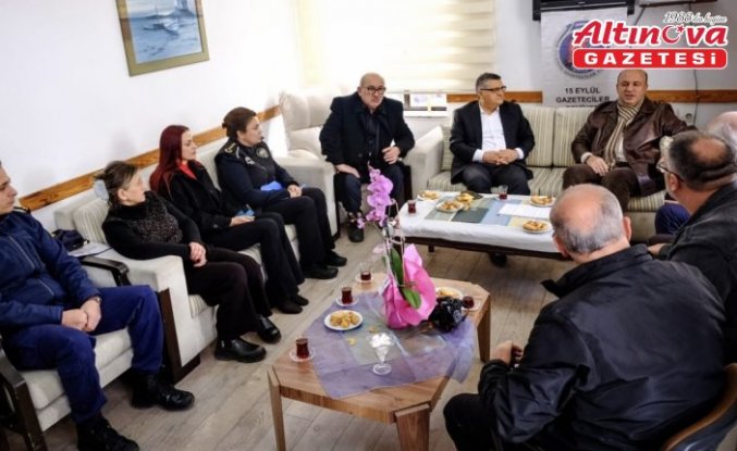 Sinop'ta gazetecilere 10 Ocak Çalışan Gazeteciler Günü ziyaretleri