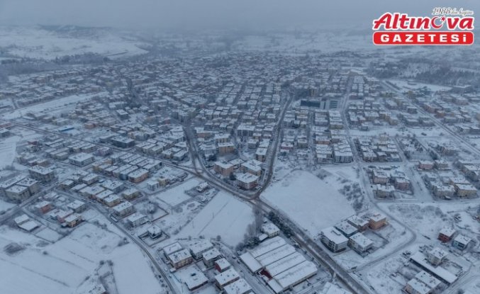 Taşköprü'de kar yağışı etkili oldu