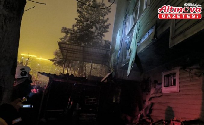 Tokat'ta çıkan yangın kömürlükte hasara neden oldu