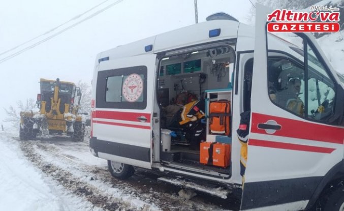 Tokat'ta sağlık ekiplerinin karla mücadelesi