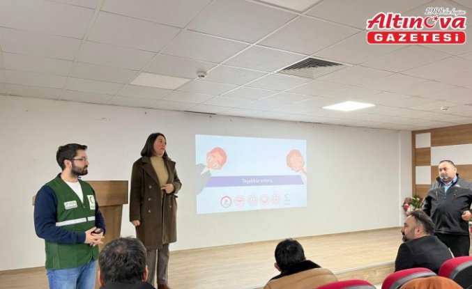 Yeşilay, Ladik'te “Bağımlılıkla mücadele“ semineri verdi