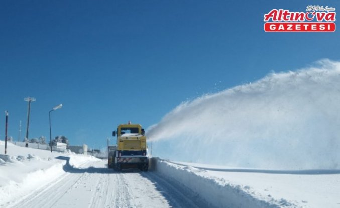 Amasya’da karla mücadele çalışmaları devam ediyor
