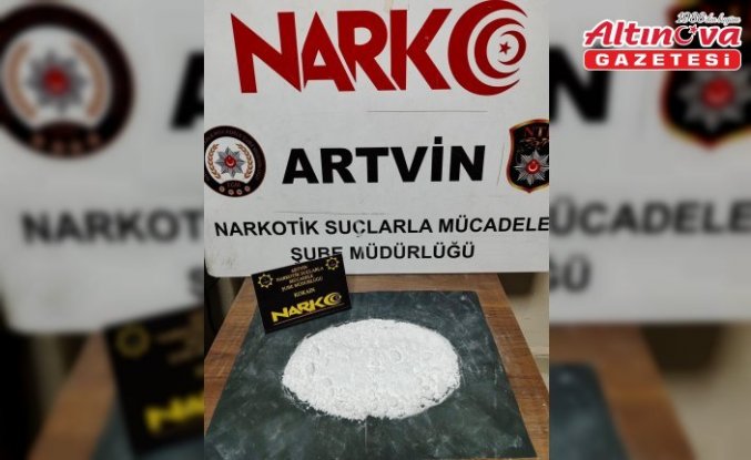 Artvin'de uyuşturucu operasyonunda yakalanan 2 şüpheli tutuklandı