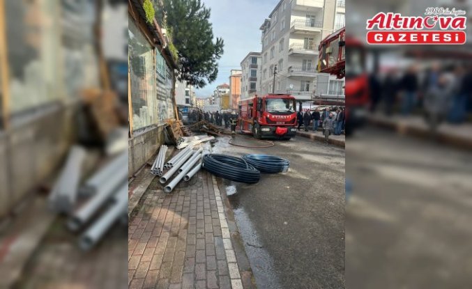 Fatsa'da iş yerinin bahçesindeki yangın söndürüldü