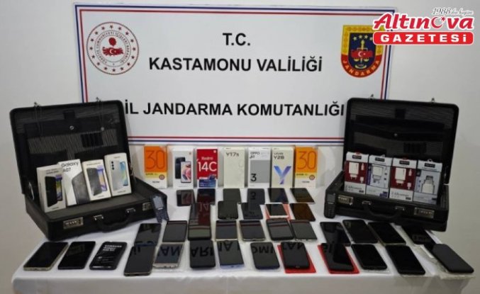 Kastamonu'da kaçakçılık operasyonunda 3 zanlı yakalandı