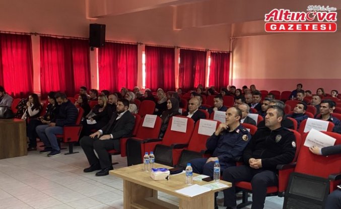 Mecitözü'nde bağımlılıkla mücadele eğitimi verildi