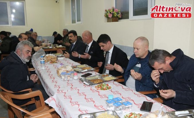 Taşova Kaymakamı Kartal ilk iftarını Boraboy köyünde yaptı