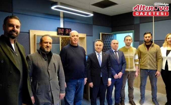 TOGÜ Rektörü Prof. Dr. Fatih Yılmaz, Radyo TOGÜ'yü ziyaret etti