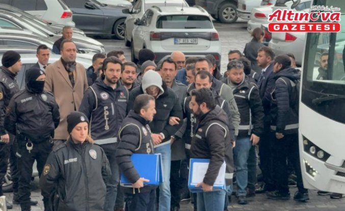 Zonguldak'ta araç muayene işlemlerinde usulsüzlük yaptıkları iddiasıyla 13 şüpheli yakalandı