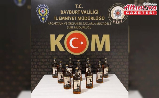 Bayburt'ta 10 litre kaçak alkol ele geçirildi