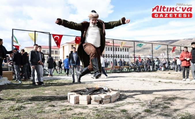 Bayburt'ta Nevruz Bayramı kutlandı