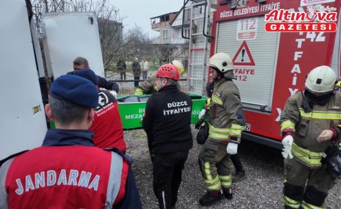 Düzce'de evde çıkan yangında yaşlı kadın öldü