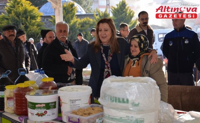 Gümüşhacıköy Belediye Başkanı Özyol’dan pazar esnafına ziyaret