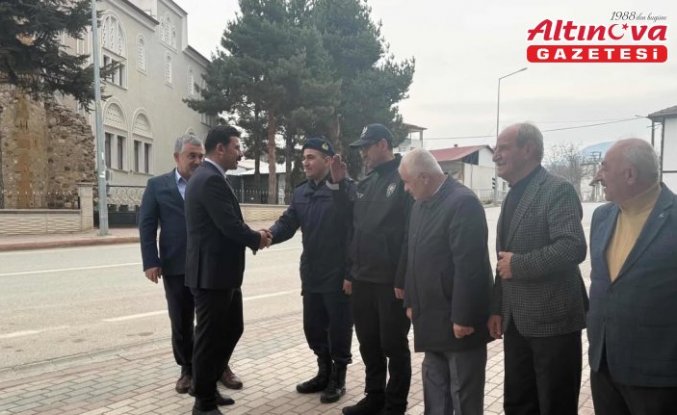 Hamamözü'nde bayramlaşma töreni düzenlendi