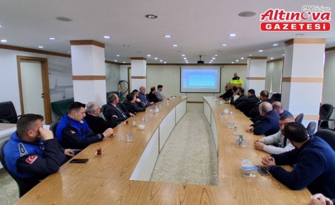 Havza Belediye personeline genel trafik kuralları ve sürüş eğitimi verildi