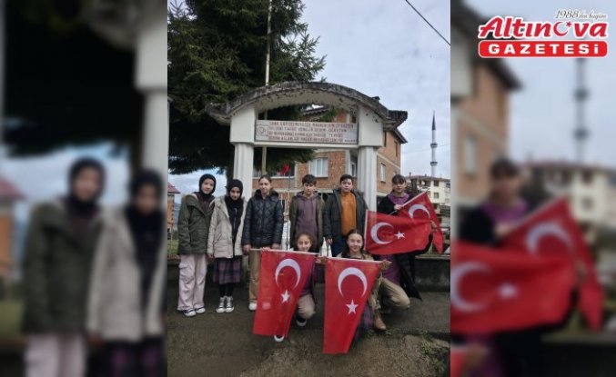 Hayrat'ta öğrenciler şehit mezarlarını ziyaret etti