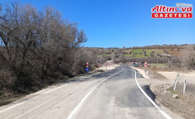 İskilip'te köprü ayağı yıkılan yolda yapılan servis yolu tamamlandı