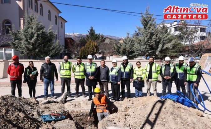 Merzifon Belediye Başkanı Kargı, devam eden çalışmaları inceledi