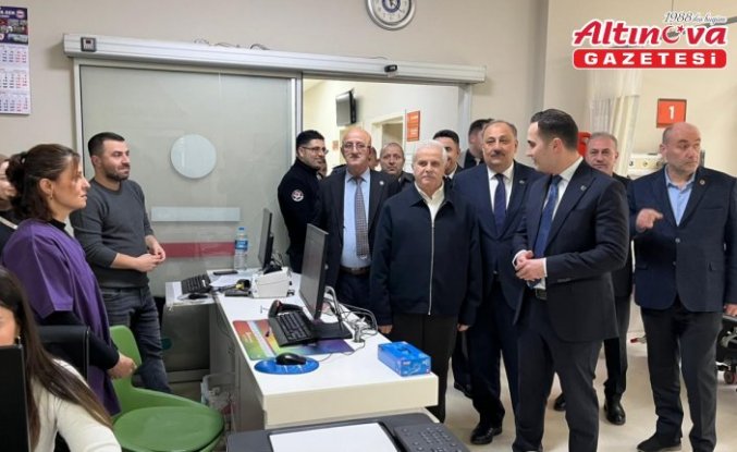 Salıpazarı'nda bayramlaşma töreni düzenlendi