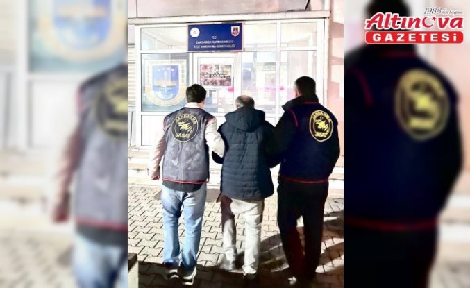 Samsun'da 6 yıl 9 ay hapis cezası bulunan firari hükümlü saklandığı evde yakalandı