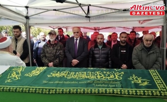 Sinop'ta kahvehanede düşerek başını beton zemine çarpan kişi öldü