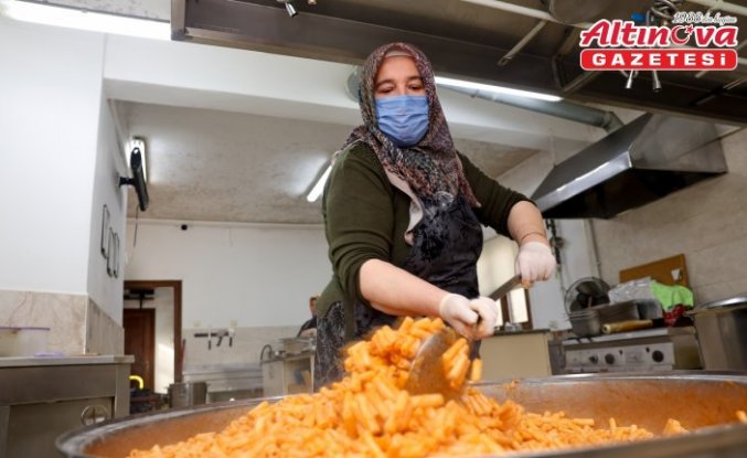 Taşköprü Belediyesi Aşevinde ramazanda her gün 400 kişiye sıcak yemek ikram ediliyor