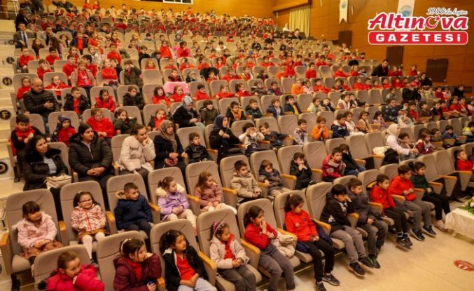 Taşköprü'de ilkokul öğrencilerine yönelik müzikal gösteri sunuldu