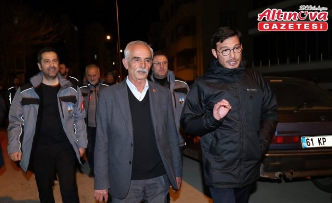 Tokat Belediye Başkanı Yazıcıoğlu, akşam saatlerinde mahalle ziyaretleri yapıyor