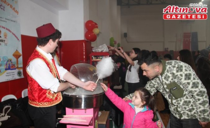 Yağlıdere'de çocuklar için bayram şenliği düzenlendi