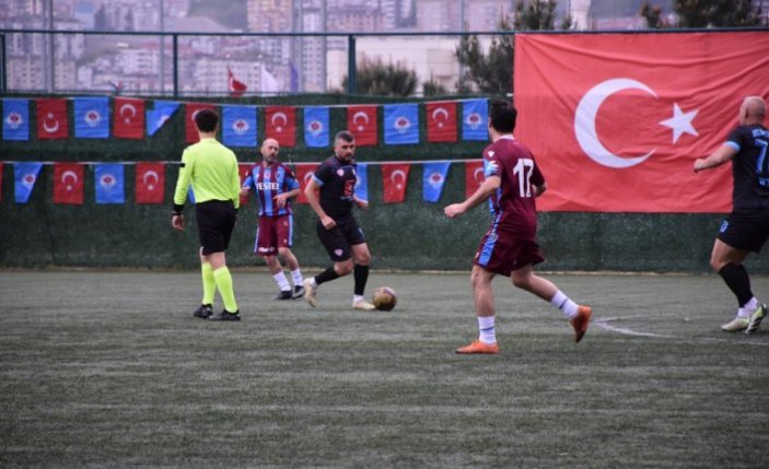 Trabzon'da “Karpaz-Trabzon Gönül Köprüsü Veteranlar Futbol Maçı“ ödül töreni düzenlendi
