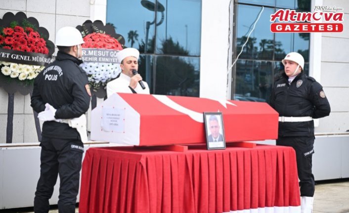 Samsun'da vefat eden polis başmüfettisinin cenazesi toprağa verildi