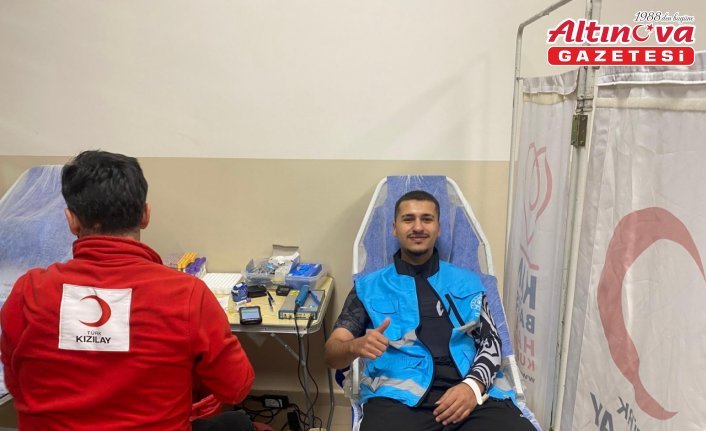 Alaçam'da öğrenci yurdunda Kızılay kan bağışı etkinliği düzenledi