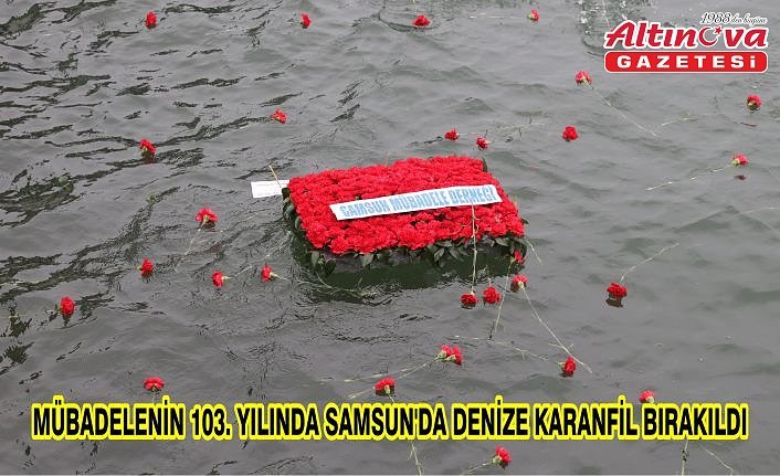 Mübadelenin 103. yılında Samsun'da denize karanfil bırakıldı