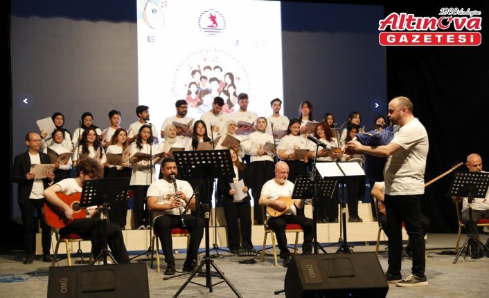 OMÜ'de yabancı öğrencilerden oluşan koro türküler seslendirdi