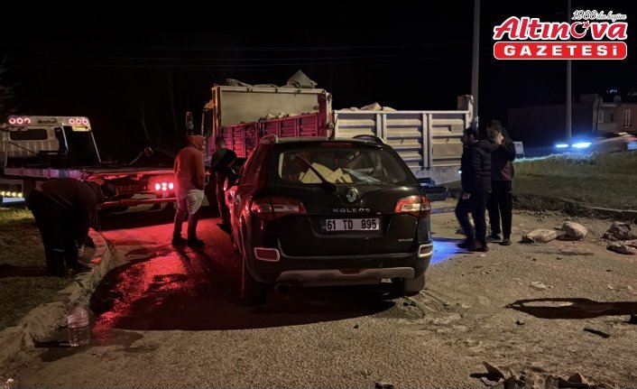Samsun’da kamyonla çarpışan cipteki 2 kişi yaralandı