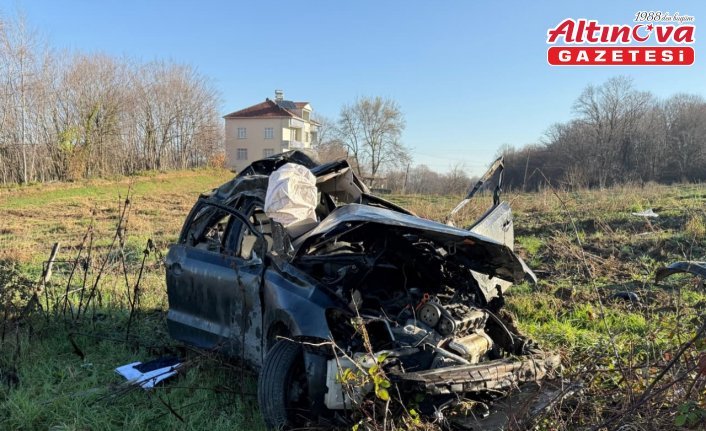 Bafra'da tarlaya devrilen otomobilin sürücüsü öldü