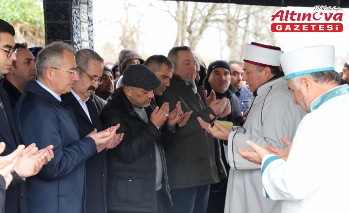 Vefat eden milli sporcu Sevdenur Gülçiçek, Samsun'da defnedildi