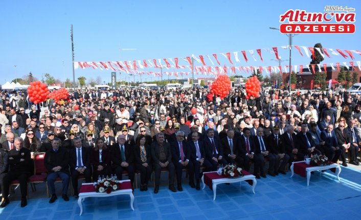 Samsun'da Astorya ile İstiklal Meydanı ve Samsun Tanıtım Merkezi hizmete girdi