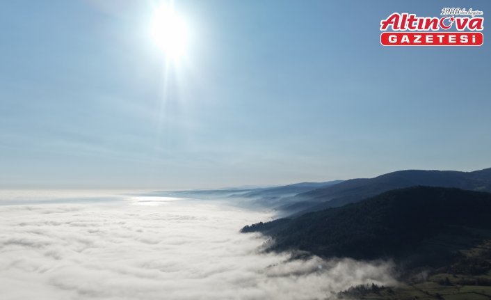 Yakakent'te Karadeniz'in üzerini kaplayan sis dronela görüntülendi